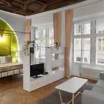7 Tales By Adrez Apartamento