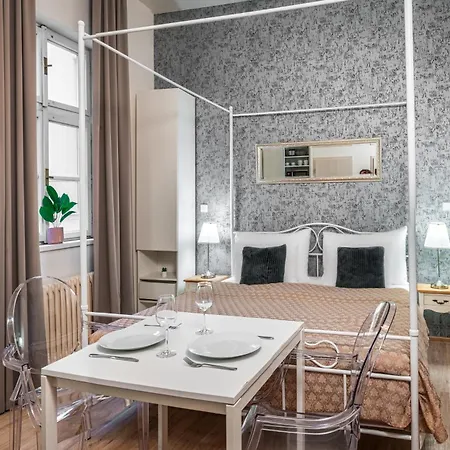 Apartment 7 Tales Apartments By Adrez *