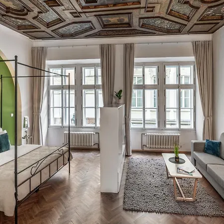 Apartment 7 Tales Apartments By Adrez *